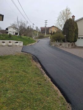 Obnova ene od vaških ulic